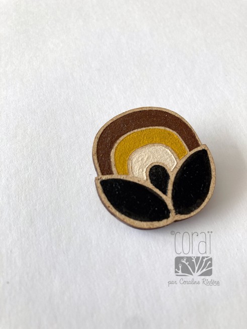 Broche fleur soleil rétro Broche fleur soleil rétro